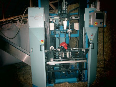 Robot ny model bud nskes.  Solgt